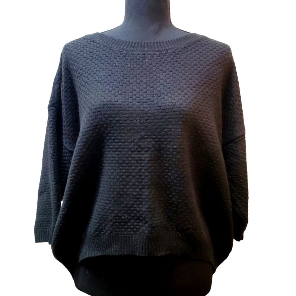SOHO Jeans Black Textured Knit Sweater – Size XS – Lace-Up Back
